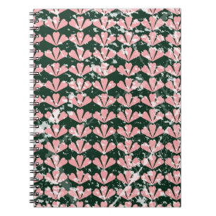 Cuaderno fondo de patrón de grano, corazones, flor, rosado.