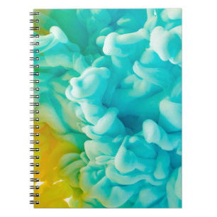 Cuaderno Fondo de salpicadura de pintura abstracta amarillo