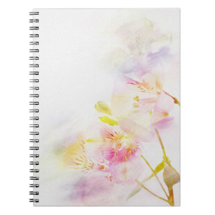 Cuaderno fondo floral con las flores de la acuarela