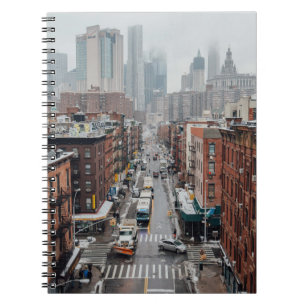 CUADERNO FOTO AÉREA DE CITYSCAPE DURANTE EL DÍA