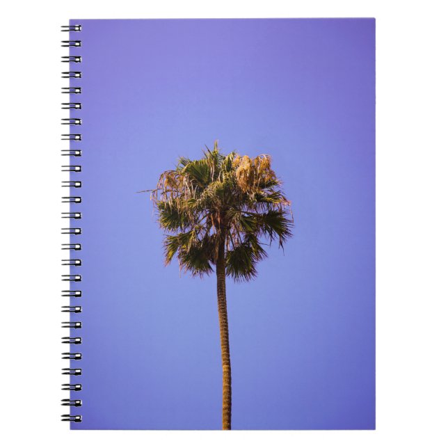 Cuaderno Foto de enfoque superficial del árbol verde (Frente)