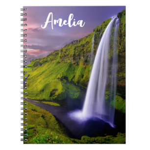Cuaderno Foto de la cascada islandesa en medio de la natura