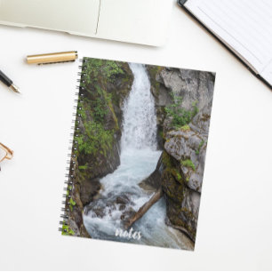 Cuaderno Foto de paisaje de cascada prístina
