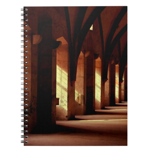 Cuaderno Foto del pasillo vacío (Frente)
