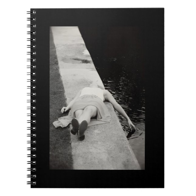 Cuaderno Foto en blanco y negro soñando (Frente)
