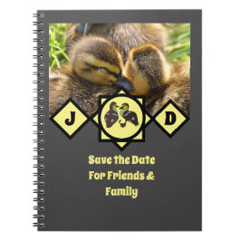 Cuaderno Foto en monograma de adorable Twin Ducklings