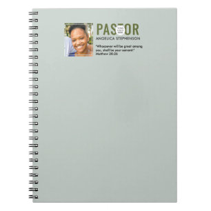 Cuaderno Foto moderna de pastor de iglesia en verde salvia