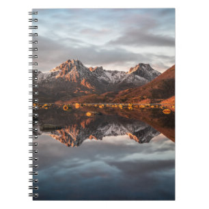 Cuaderno Foto paisajística de las montañas de Noruega
