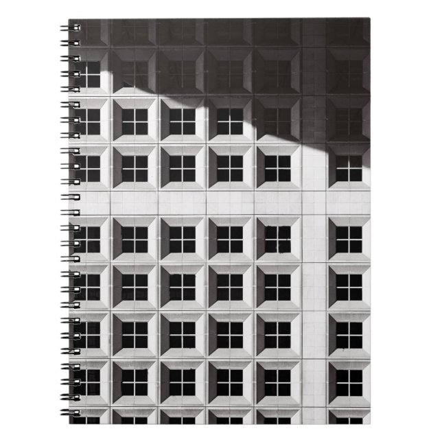 CUADERNO FOTOGRAFÍA ARQUITECTURAL DEL EDIFICIO BLANCO (Frente)