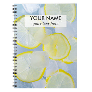 Cuaderno fotografía fresca de la bebida de la soda del