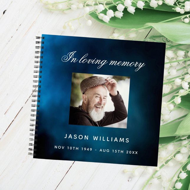 Cuaderno Fotos conmemorativas del funeral cielo azul (Subido por el creador)
