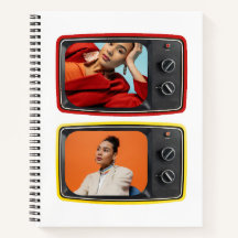 Fotos de personalizados en televisores de época al