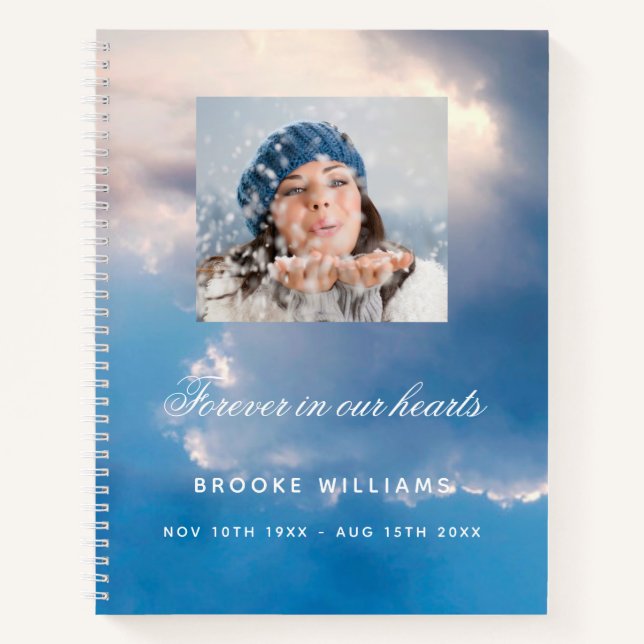 Cuaderno Fotos funerarias conmemorativas del cielo azul (Anverso)