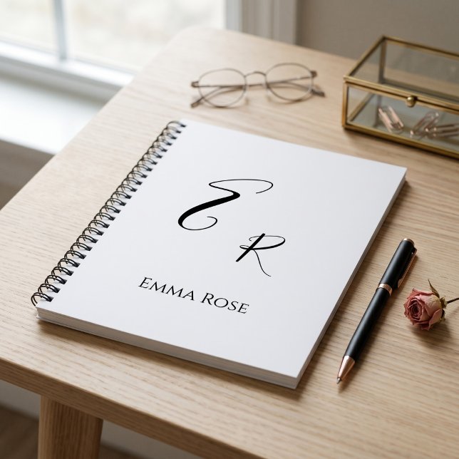 Cuaderno Fuente de letra script elegante nombre monograma m (Subido por el creador)