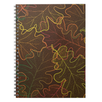 Cuaderno Fugas transparentes de roble, patrón otoño.