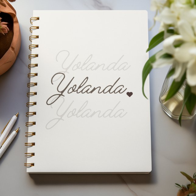 Cuaderno Fundido de firma flotante (Delicate design showcasing horizontal name in script with dreamy faded echo effect.)