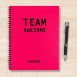 Cuaderno Funny Team Personalized Notes Office Meeting<br><div class="desc">Funny Team Personalized Notes Office Meeting Notebook incluye el texto "Team Awesome" con su nombre personalizado debajo en un fondo rosado. Personalice editando el texto en el cuadro de texto proporcionado. Diseñado por ©Evco Studio www.zazzle.com/store/evcostudio</div>