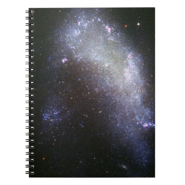 Cuaderno Galaxy NGC 1427A se sumerge hacia la galaxia de Fo (Frente)