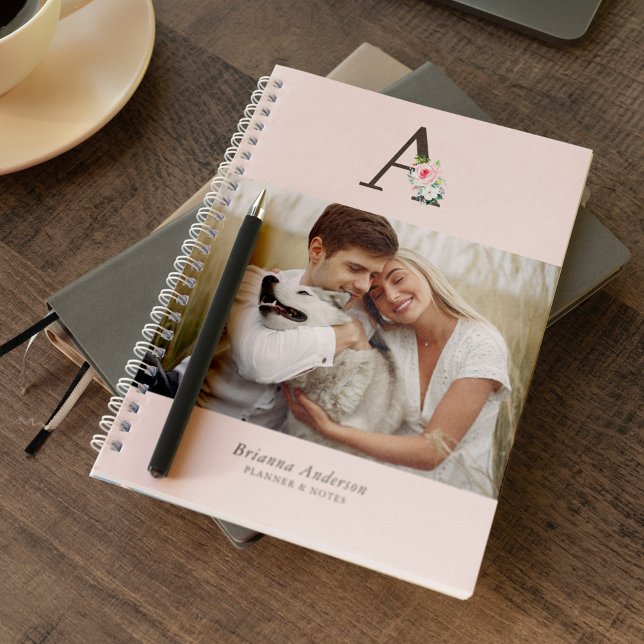 Cuaderno Galería de Monogramas Florales de 4 Fotos (Subido por el creador)