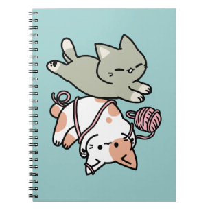 Cuaderno Garras y Juego – Ilustración de Gato Adorable