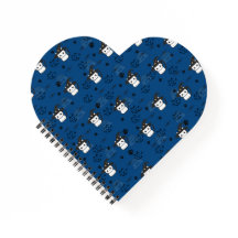 Gatitos y pinturas en el Ceruleño oscuro