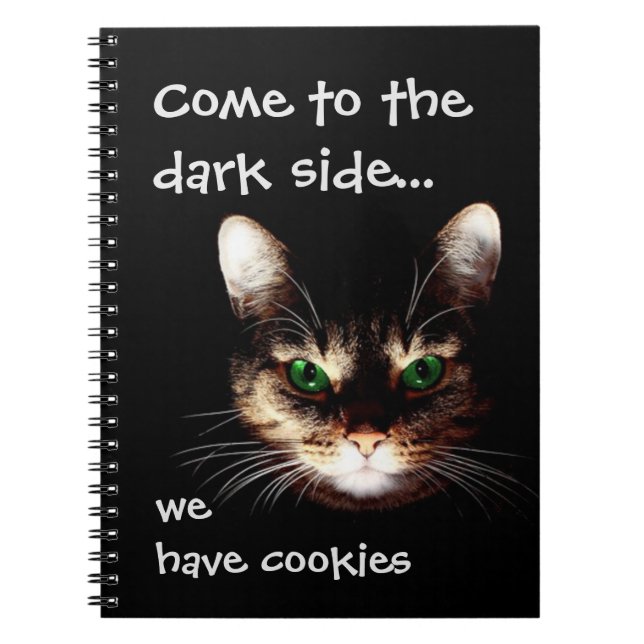 Cuaderno Gatos Badass - "El lado oscuro tiene cookies" (Frente)
