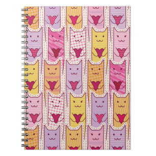 Cuaderno Gatos lindos con los corazones cariñosos