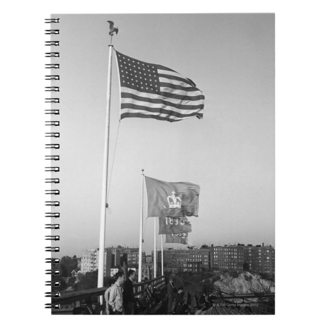 Cuaderno Gente en blanqueadores (Frente)