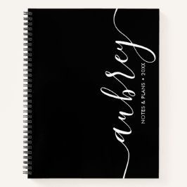 Cuaderno Girly Monograma Caligrafía Negra