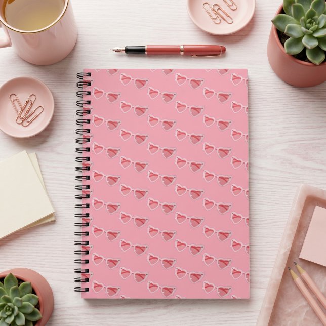 Cuaderno Glasses (Subido por el creador)