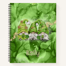 Gnomes del Día de San Patricio sobre la tinta verd