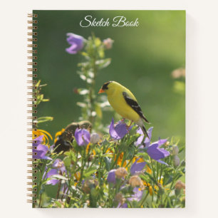 Cuaderno Goldfinch en una flor harebell
