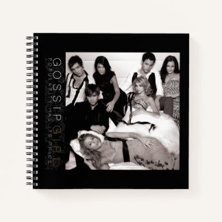 Cuaderno Gossip Chica Black and White Group Graphic