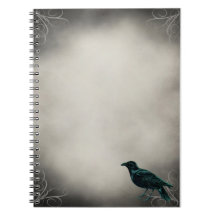 Cuaderno gótico del cuervo negro