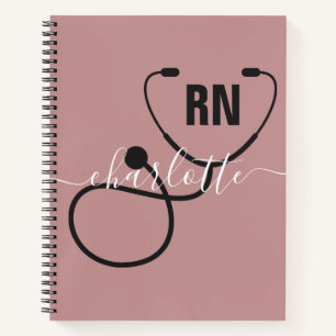 Cuaderno Graduación de enfermeras registradas de RN person