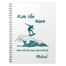 Gráfico inspirador de surf "Ride the Wave"