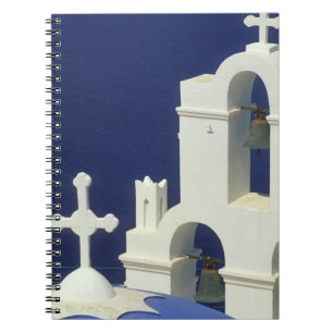 Cuaderno Grecia, Santorini. Vista de una iglesia griega y