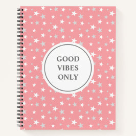 Cuaderno Gris plateado claro y estrellas blancas sobre rosa