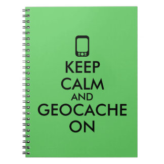 Cuaderno Guarde la calma y Geocache en el personalizado de