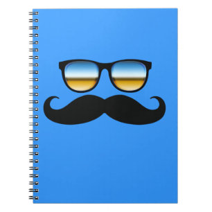 Cuaderno Guay Mustache bajo sombras