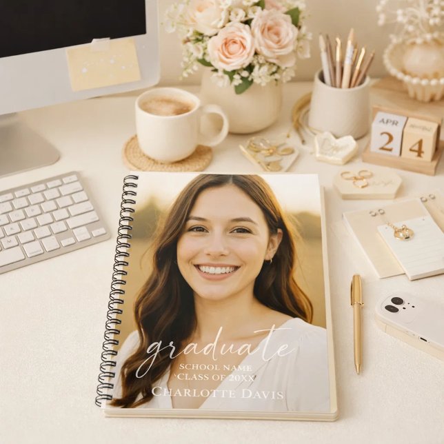 Cuaderno Guión de foto de graduación del último año (Subido por el creador)