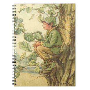 Cuaderno Hada Elm alada sentada en un árbol