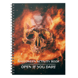 Cuaderno Halloween Activity Book. Flaming skull in space