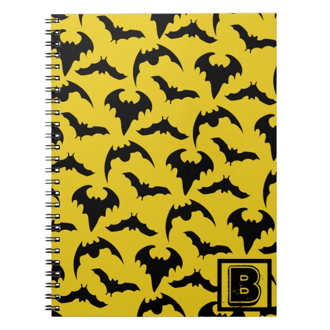 Cuaderno Halloween de murciélagos amarillos y negros (Frente)