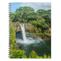 Hawaii, el arcoiris cae en Hilo