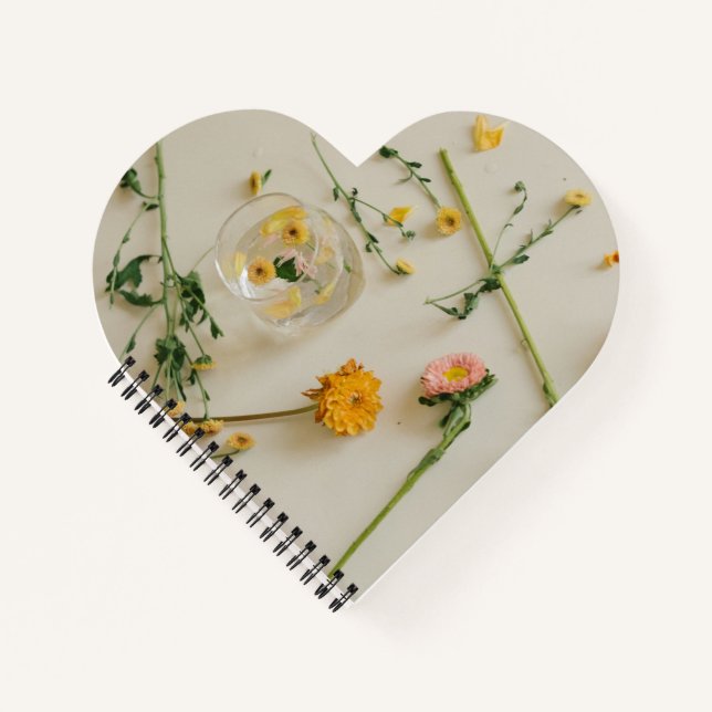 Cuaderno Heart Shaped Spiral Bound Notebook (Anverso)