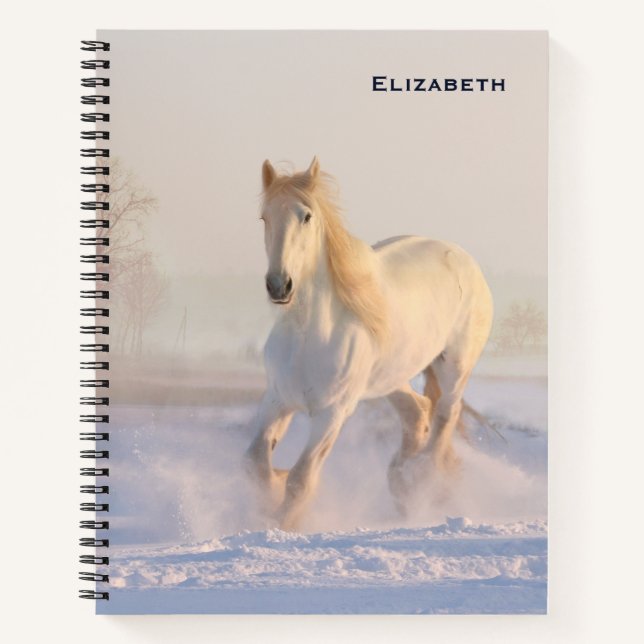 Cuaderno Hermosa Gallopaje de Caballo Blanco en la Nieve (Anverso)