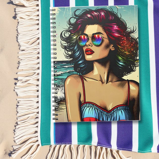 Cuaderno Hermosa mujer en arte pop de historietas de playa (Subido por el creador)