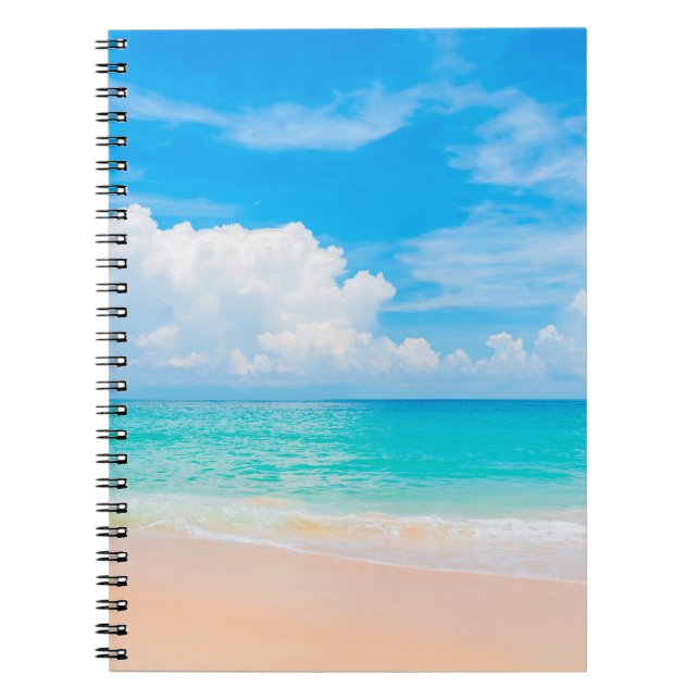 Cuaderno Hermosa playa tropical con cielo azul y c blanco (Frente)
