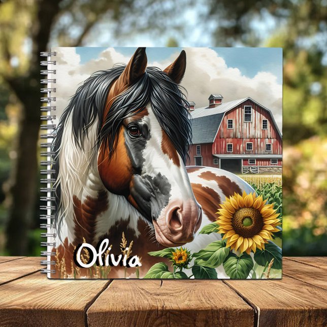 Cuaderno Hermoso caballo pinto marrón y blanco en granja rú (Subido por el creador)